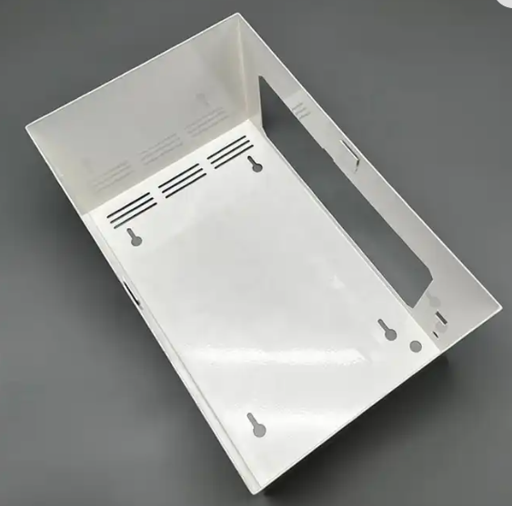 Peças de trabalho de chapa metálica para fabricação de produtos de chapa metálica