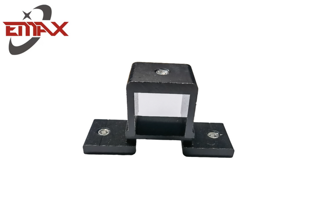 Suporte de metal preto com centro transparente para aplicações de montagem e alojamento